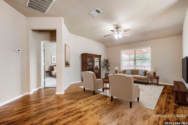 5246 Blue Ivy Property Photo 5