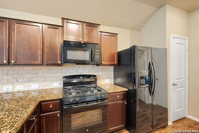 5246 Blue Ivy Property Photo 12