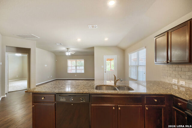 5246 Blue Ivy Property Photo 12