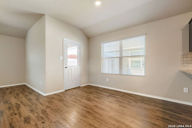 5246 Blue Ivy Property Photo 16