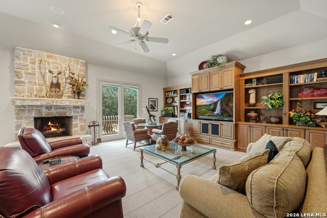 18914 De Enclave Property Photo 46