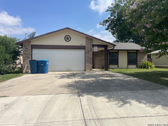 5307 Binz Engleman Rd Property Photo 3