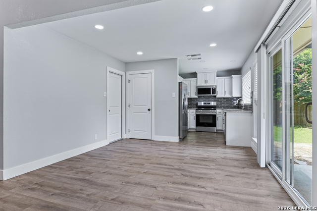 8423 Cactus Crk Property Photo 7