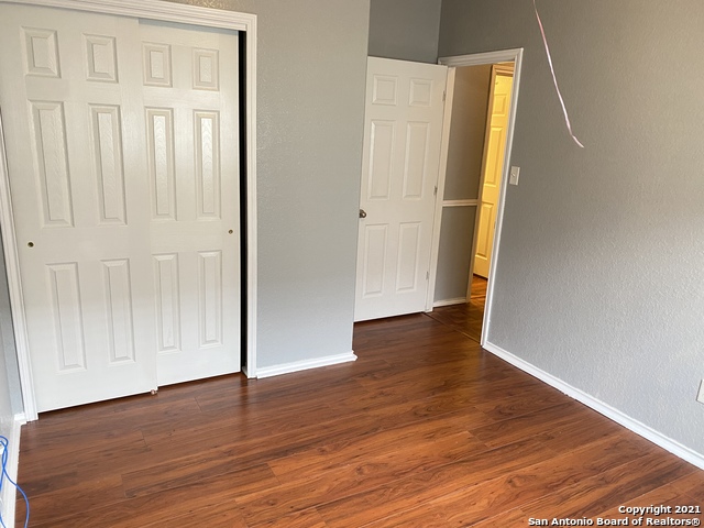 9310 Longmire Trace Property Photo 8