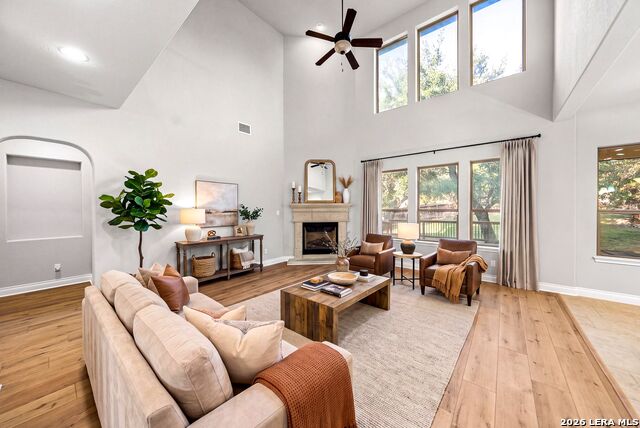 25207 Estancia Cir, Property Photo 7