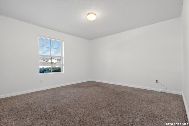 6907 Emerald Vly Property Photo 8