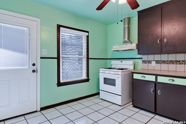 1322 W Malone Property Photo 8
