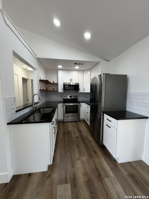 9140 Timber Path Property Photo 7