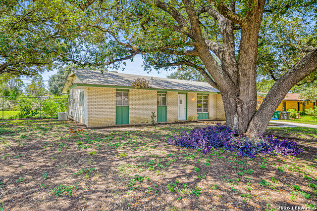 4442 Desert View Property Photo 3