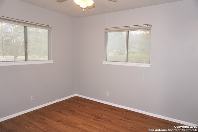 202 Brenda Dr Property Photo 10