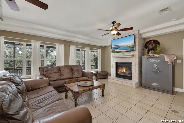 581 Lorne Property Photo 6