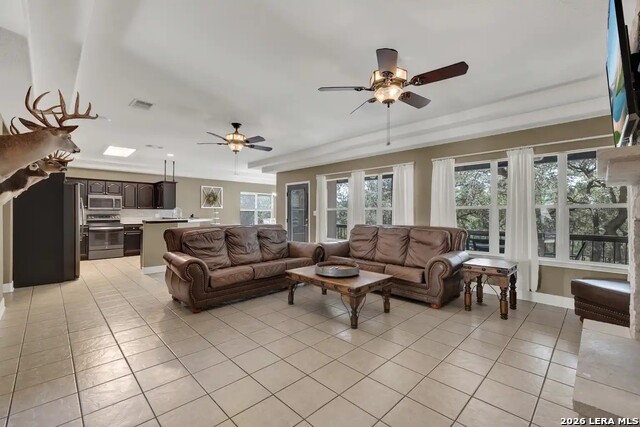 581 Lorne Property Photo 7