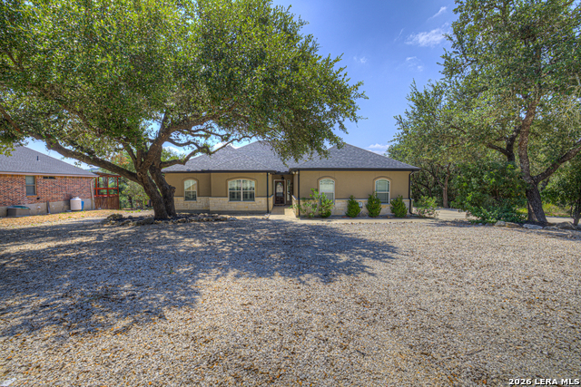 581 Lorne Property Photo 37