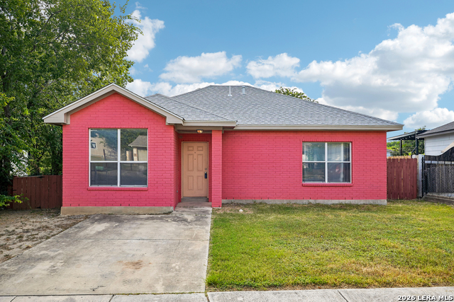 708 S Brownleaf St Property Photo 1