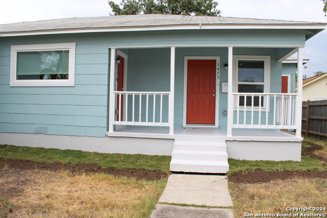 1475 Contour Dr Property Photo 2