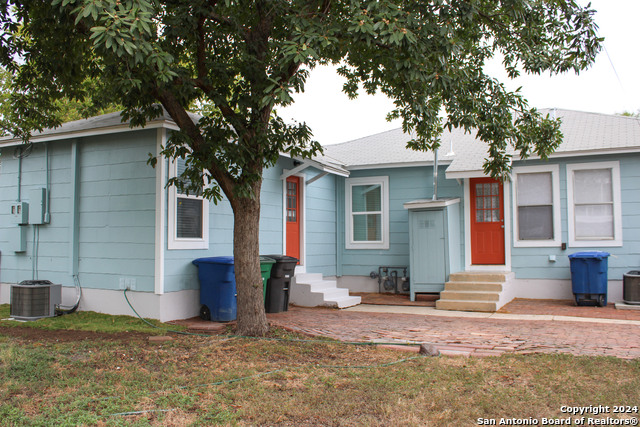 1475 Contour Dr Property Photo 22