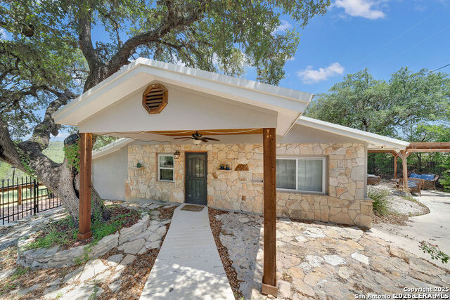 690 Windrush Property Photo 1