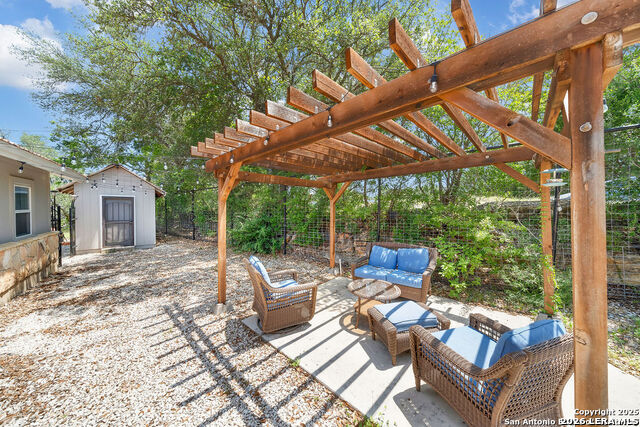 690 Windrush Property Photo 4