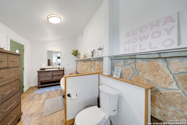 690 Windrush Property Photo 15