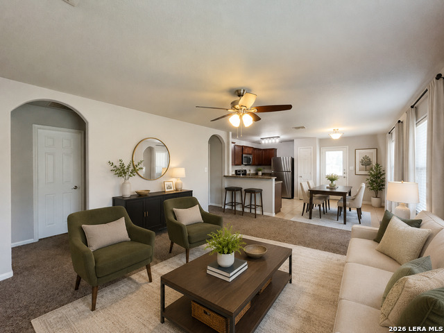 6121 Luckey Run Property Photo 2