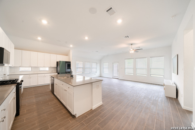 14107 Roller Mills Property Photo 6