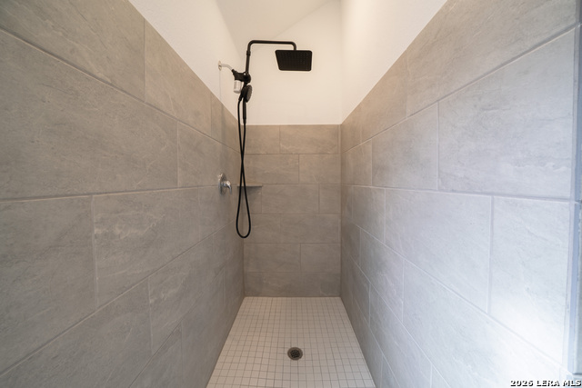 14107 Roller Mills Property Photo 16