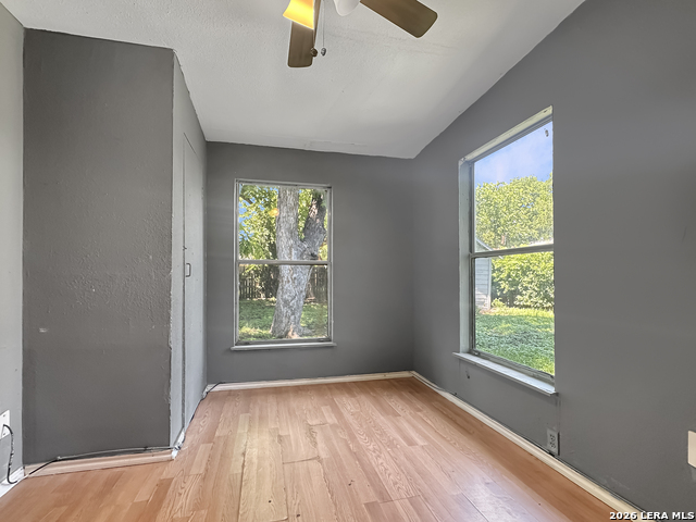 423 Barrett Place Property Photo 14