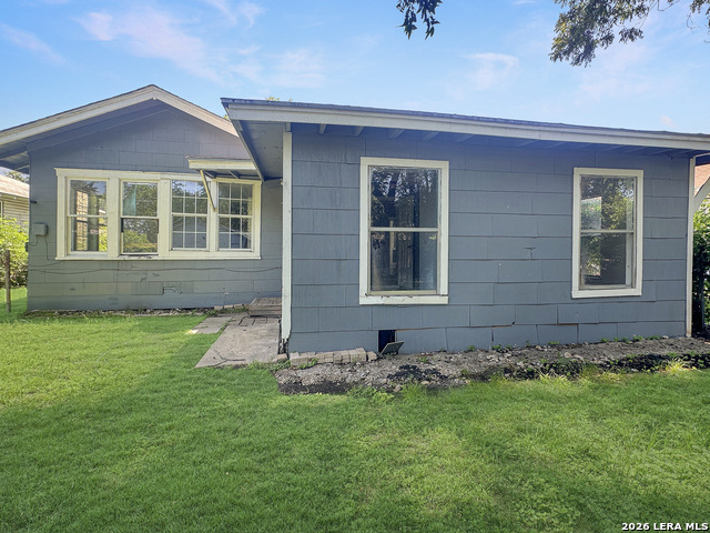 423 Barrett Place Property Photo 24