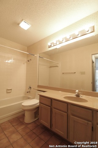 5887 Spring Cabin Property Photo 9