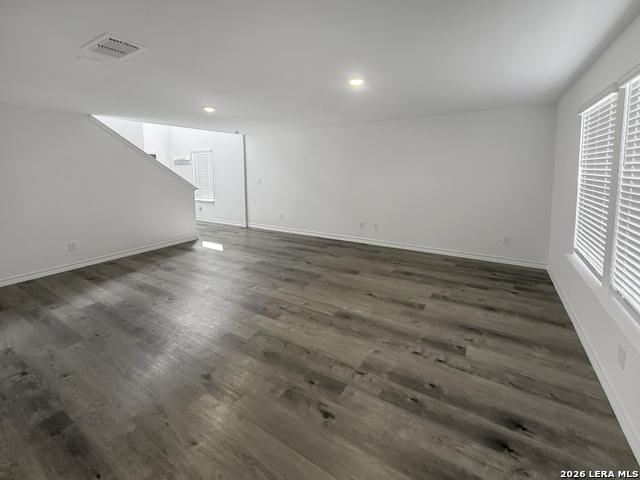 819 Bluegrass Pt Property Photo 7