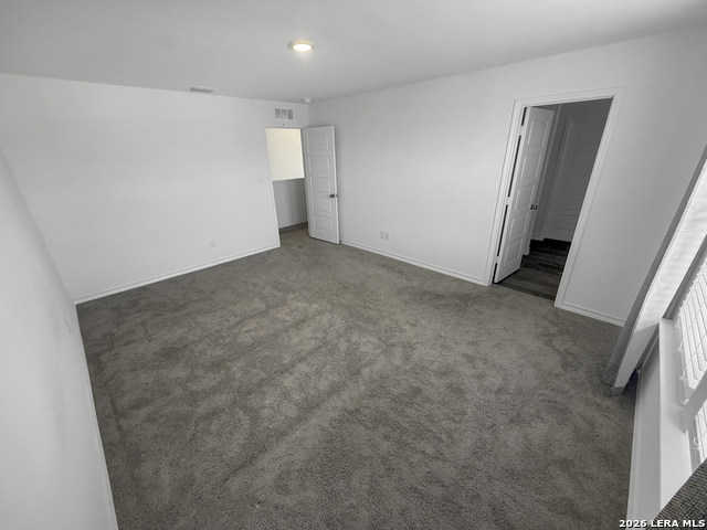 819 Bluegrass Pt Property Photo 15