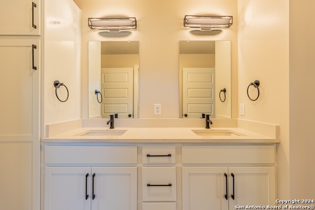 130 Rose Ln Property Photo 21