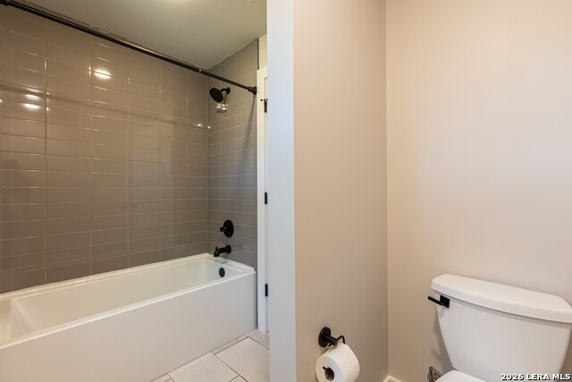 130 Rose Ln Property Photo 23