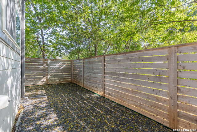 130 Rose Ln Property Photo 32
