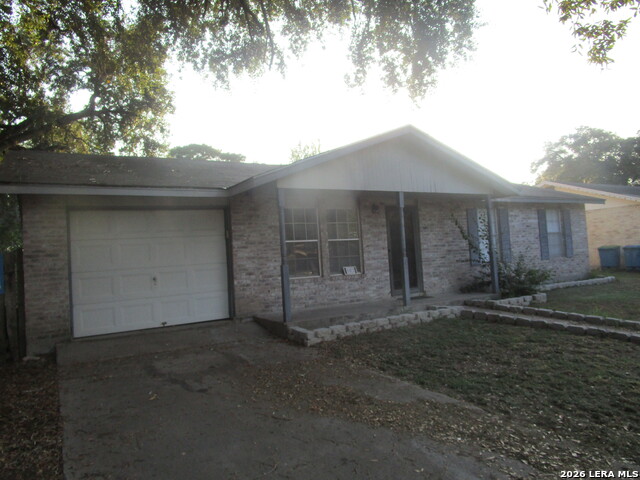 808 Garner St Property Photo 1