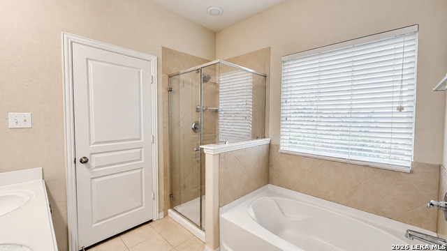 11515 Butterfly Walk Property Photo 9