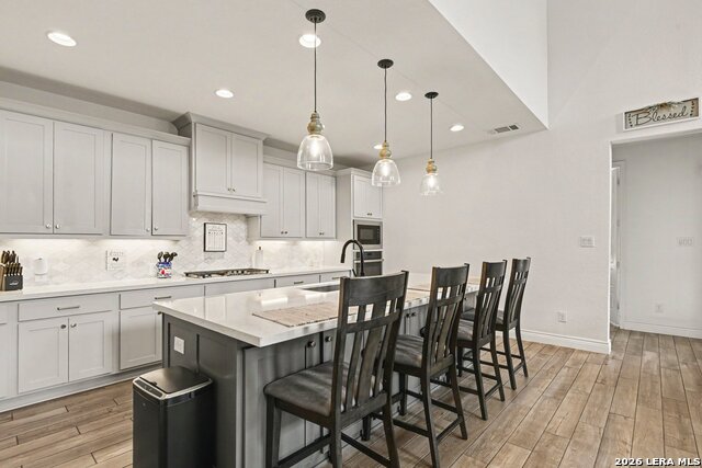 9003 Raven Pointe Property Photo 9