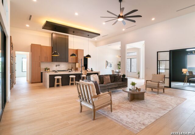 22824 Linwood Rdg Property Photo 13