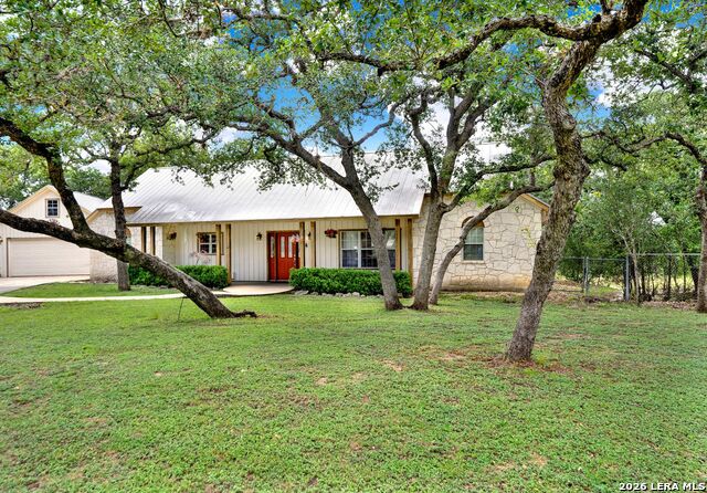 181 Settlers Cir Property Photo 3