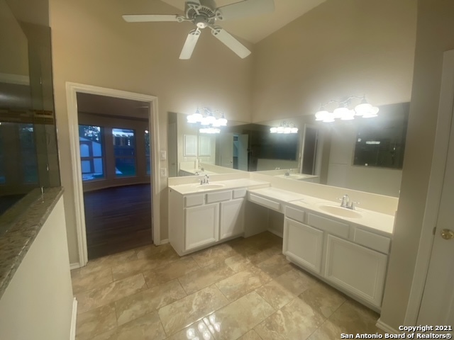 5115 Sagail Property Photo 8