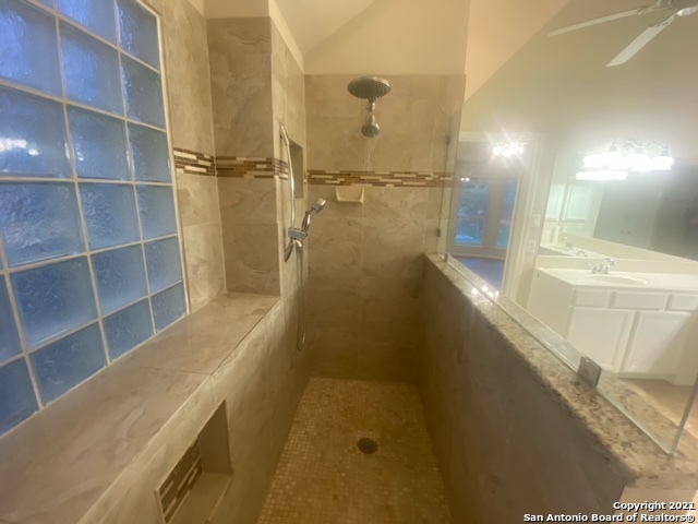5115 Sagail Property Photo 10