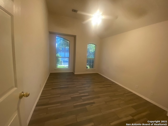 5115 Sagail Property Photo 14