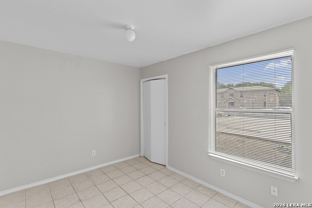 7575 Windsor Oaks Property Photo 17