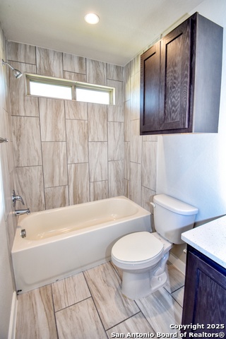 8410 Via Pisa Property Photo 26