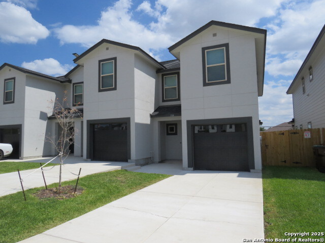 8410 Via Pisa Property Photo 2