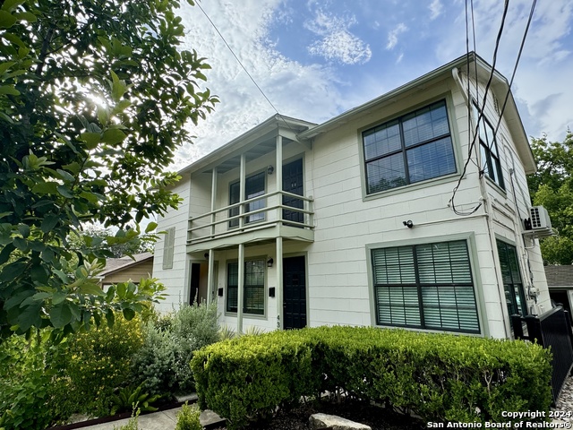 433 W Hollywood Ave Property Photo 2