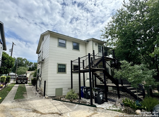 433 W Hollywood Ave Property Photo 17