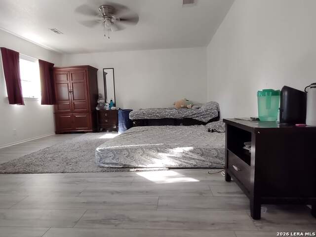 19 Fannin Post Property Photo 16