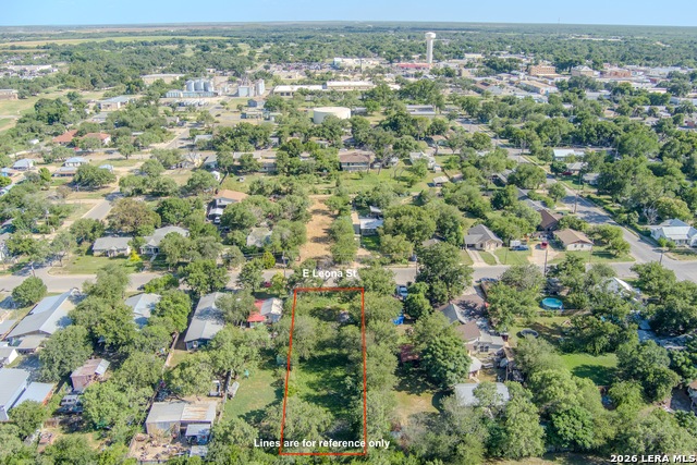 224 E Leona St Property Photo 3