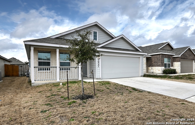 7927 Dovers Den Property Photo 2